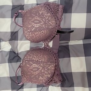 Victorias Secret Bombshell Push up Bra 34B